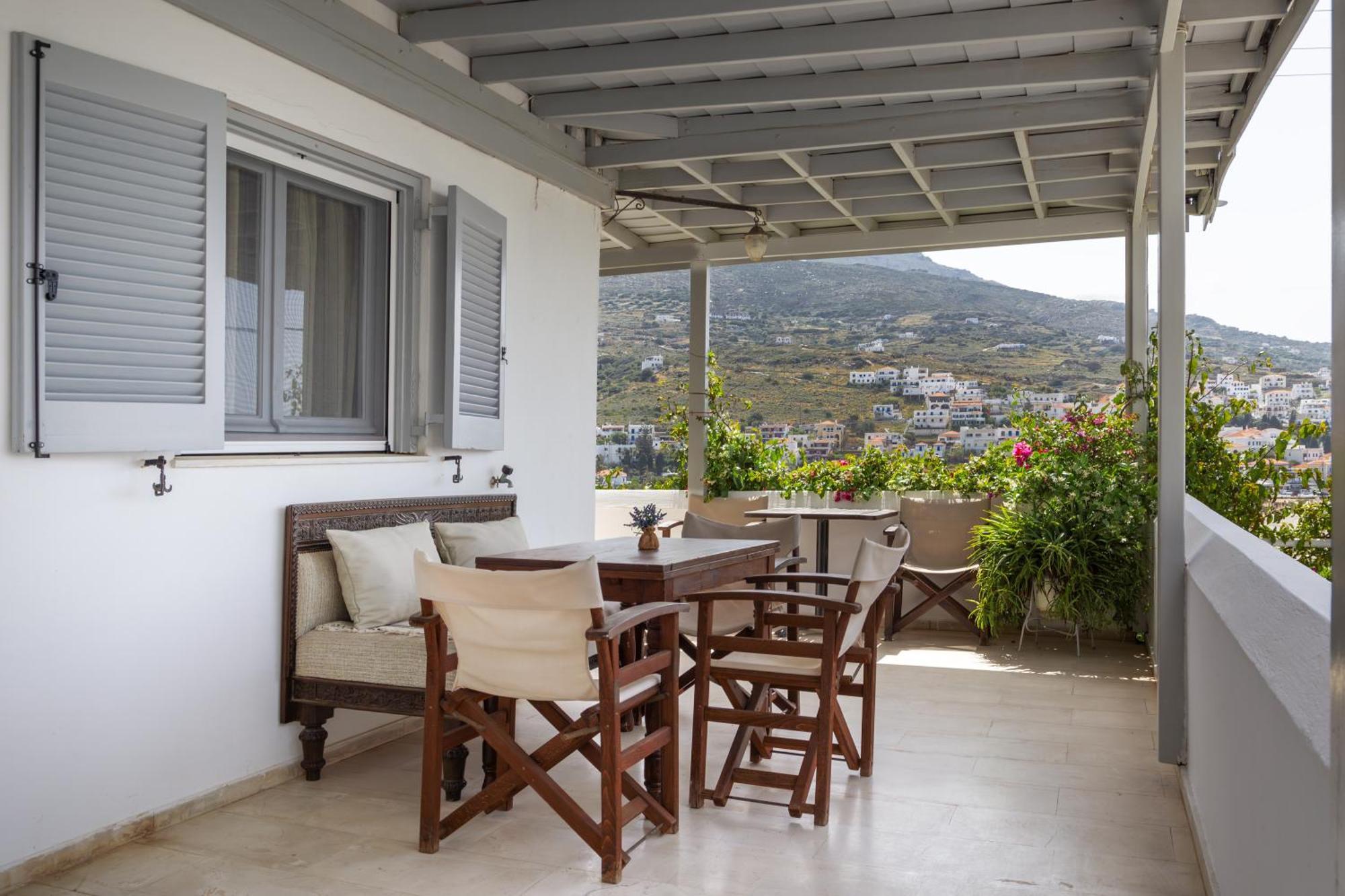 Villa Arni Andros - Βίλα Αρνη Batsíon Rom bilde