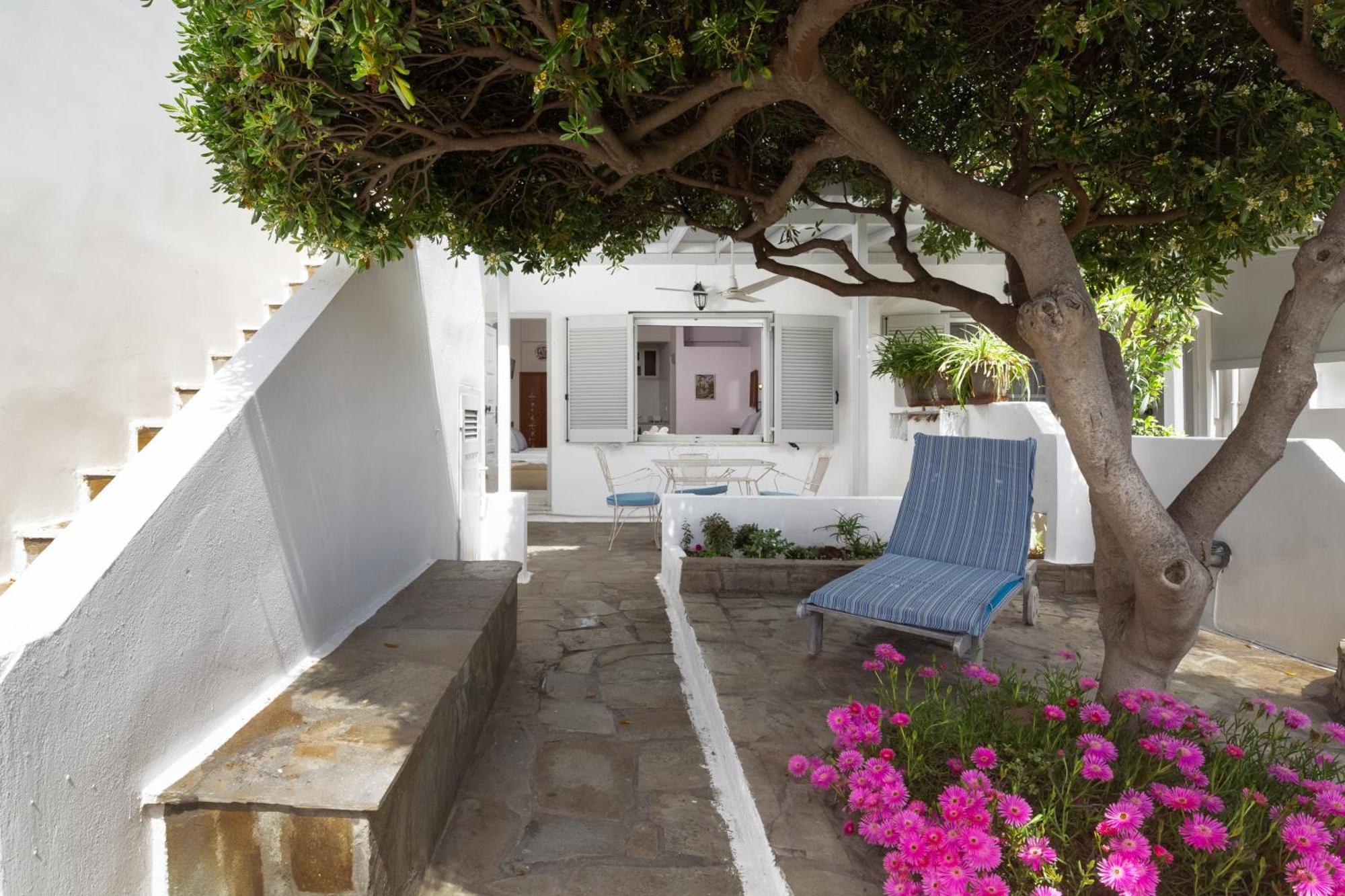 Villa Arni Andros - Βίλα Αρνη Batsíon Rom bilde